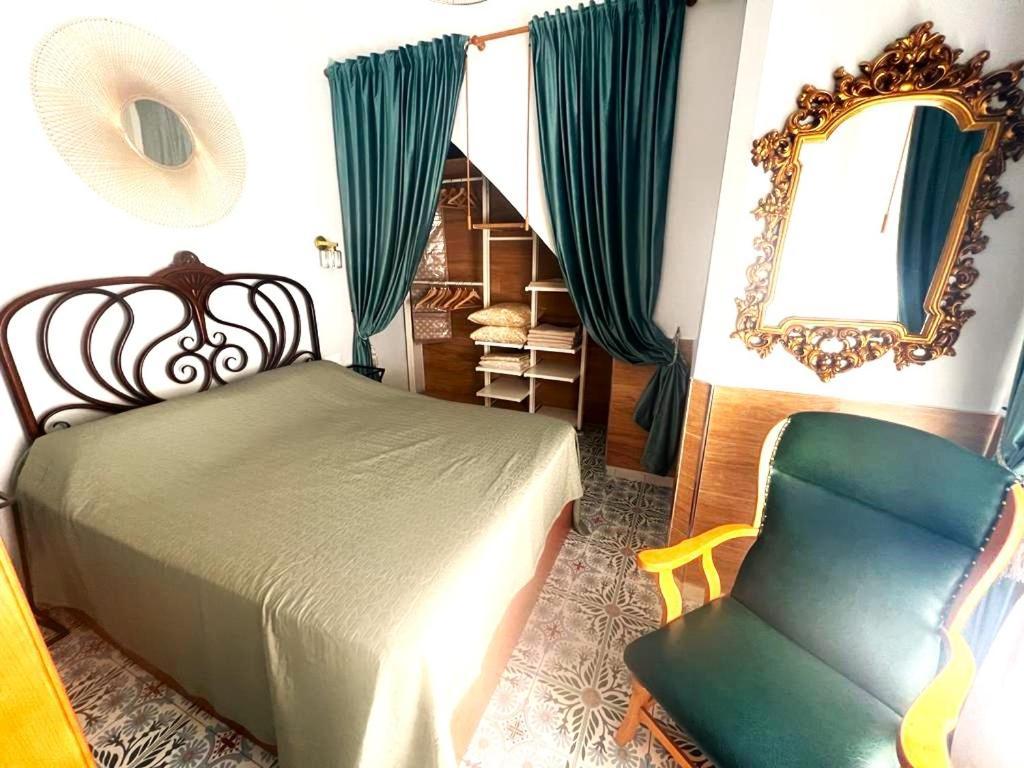 Esmeralda Apartment With Free Private Underground Parking Valencia Buitenkant foto